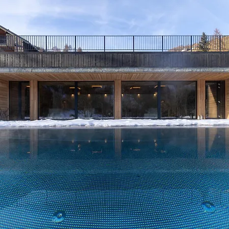 Les Dolomites Mountain Lodges-2