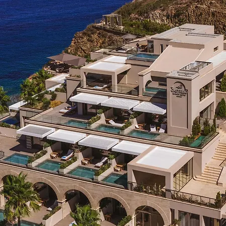 Castello Infinity Suites - Adults Only-2