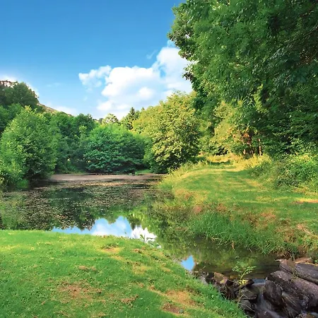 Penvale Lakes Lodges-3