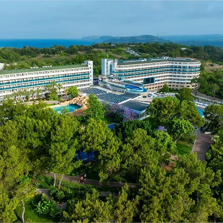 A Good Life Utopia Family Resort-3