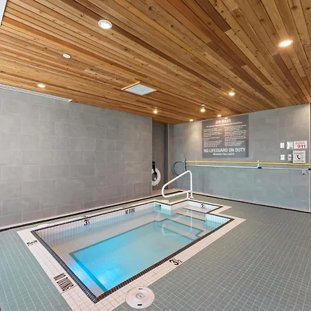 Sandman Signature Dallas Las Colinas Hotel & Suites-3