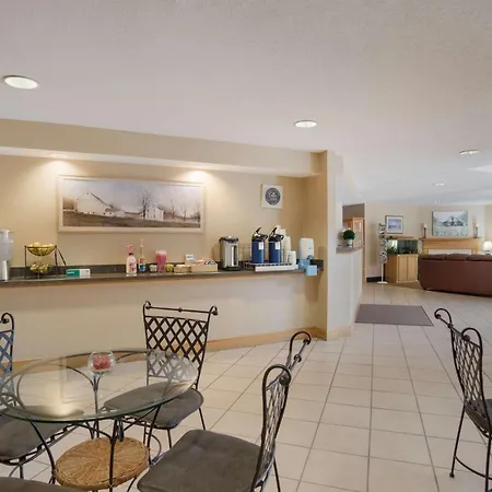 Surestay Plus By Best Western Elizabethtown Lancaster-3