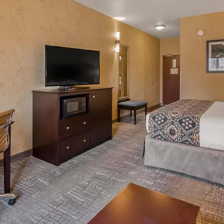 Best Western Plus Ponderay Mountain Lodge Sandpoint-3