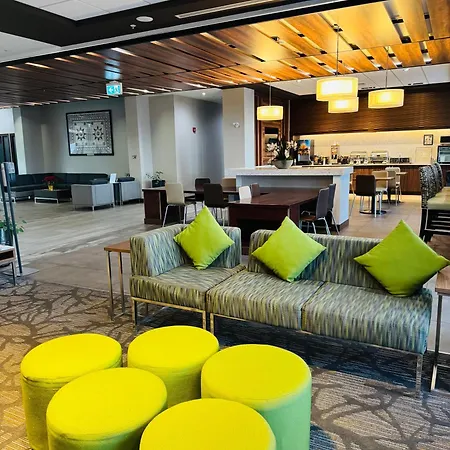 Wingate By Wyndham Kamloops-3