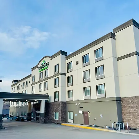 Wingate By Wyndham Kamloops-2