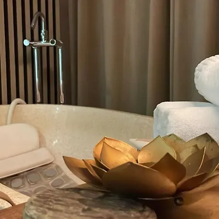 Abalu Collection Hotel Boutique Gran Via (Adults Only)-2