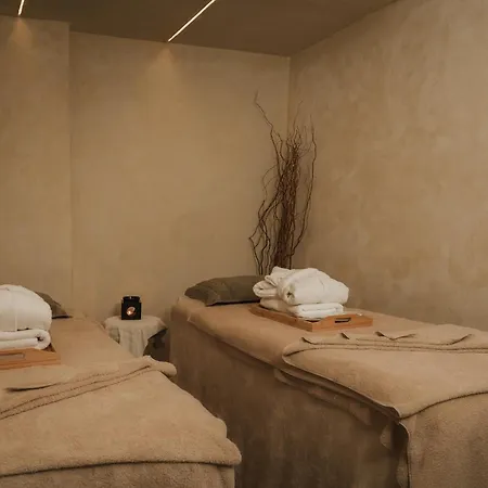 Athenaeum Eridanus Luxury Hotel-3