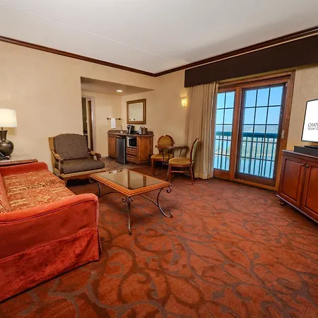 Chateau On The Lake Resort Spa And Convention Center-3