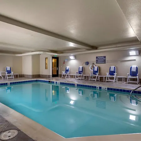 Comfort Suites Golden West On Evergreen Parkway-2