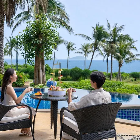 The St. Regis Sanya Yalong Bay Resort-3
