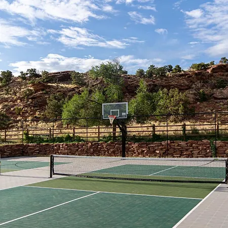 Cougar Ridge Resort-3