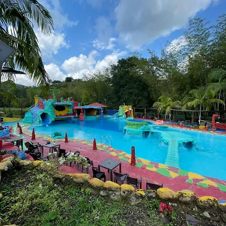 consorcio club Paradise-3