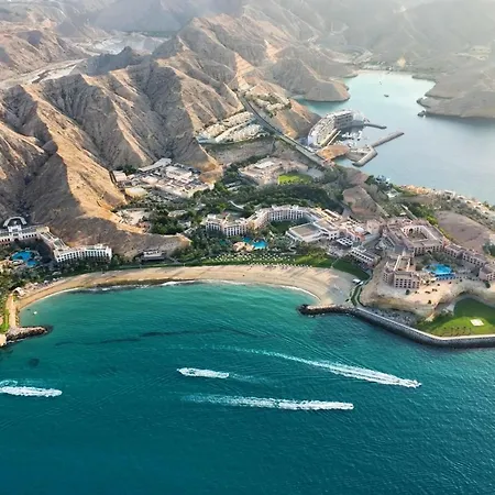 Hilton Muscat Al Bandar-3