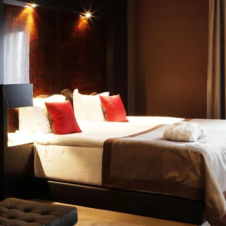 Platinum Palace Boutique Hotel & Spa-3