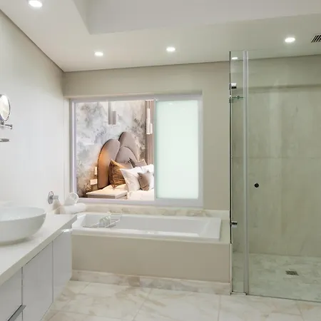 Views Boutique Hotel & Spa-3