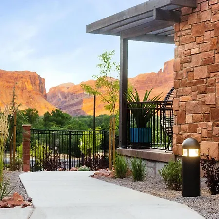 Hyatt Place Moab-3