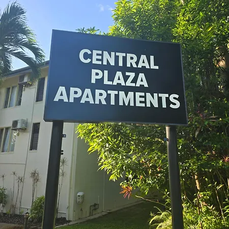 Central Plaza Port Douglas-3