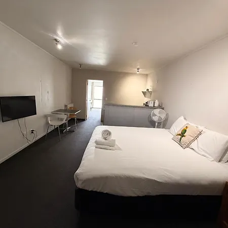 Karaka Tree Motel-3
