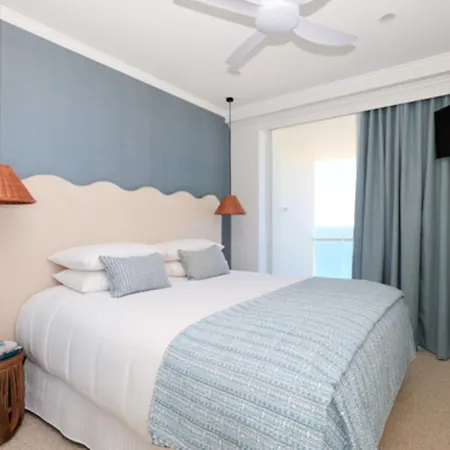 Pacific Views Resort-3