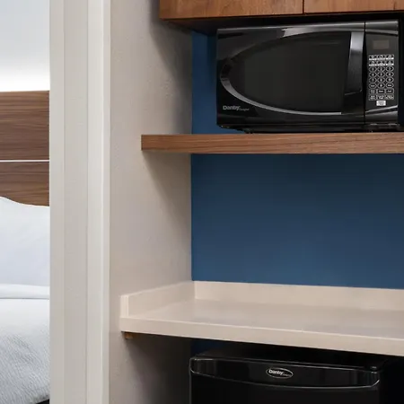 Holiday Inn Express & Suites Trinity By Ihg-3