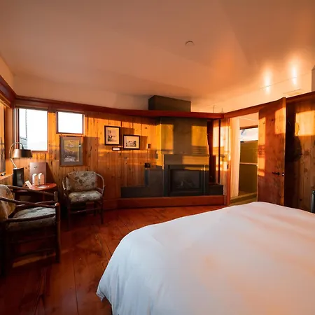The Inn At Newport Ranch-3