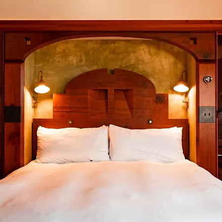 The Inn At Newport Ranch-2