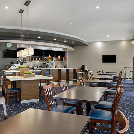 Courtyard By Marriott Sacramento Cal Expo-2