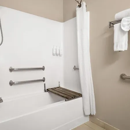 Days Inn & Suites By Wyndham Airport Albuquerque-2