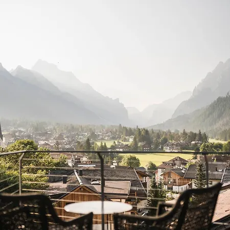 Excelsior Dolomites Life Resort-2