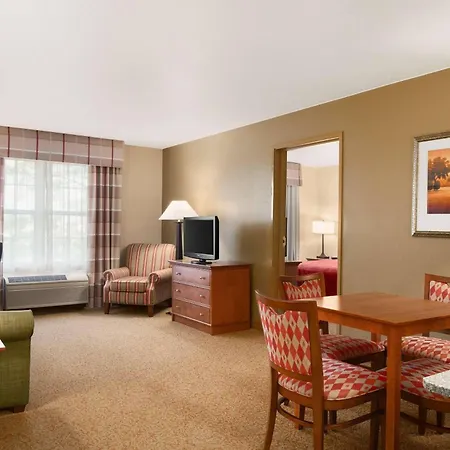 Country Inn & Suites By Radisson, Sycamore, Il-2