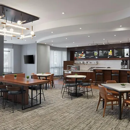 Courtyard By Marriott Mississauga-Airport Corporate Centre West-3