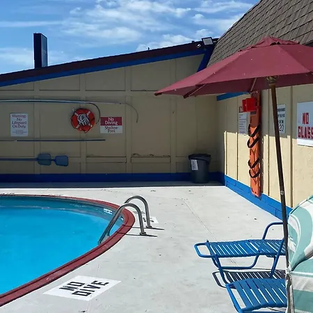 Rodeway Inn Auburn Hills - Detroit-3