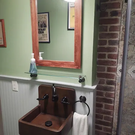 The Blue60 Marigny Inn-3