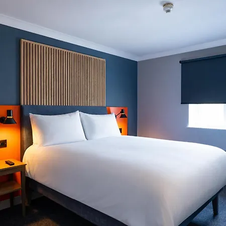 Village Hotel Farnborough-3