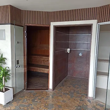 Diez Hotel Categoría Colombia-3