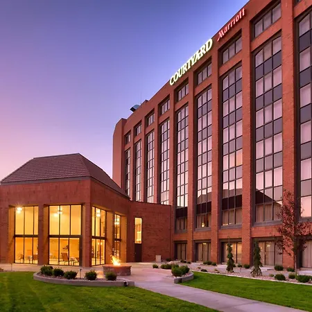 Courtyard By Marriott Ogden-3