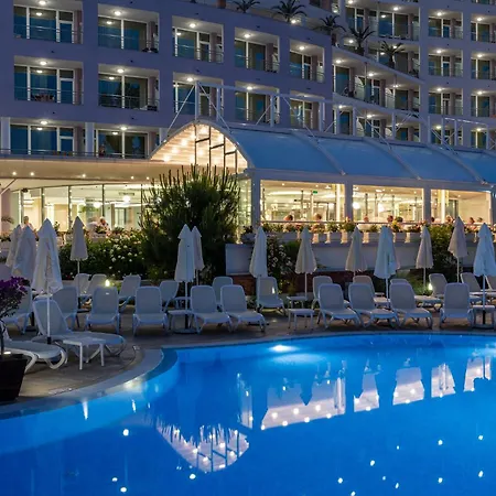 Hotel Neptun Beach-3