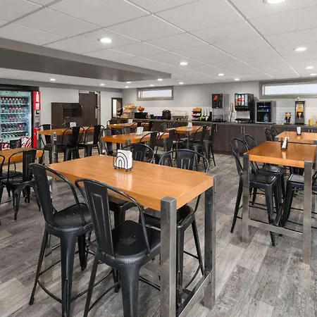 Days Inn By Wyndham Pierre-3