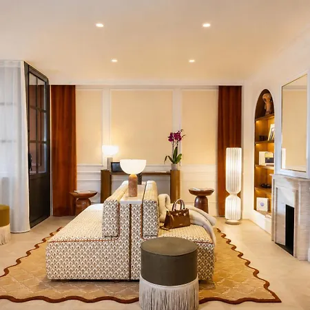 Almarine Eiffel Hotel & Spa By Malone-3