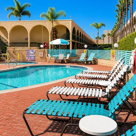 Kings Inn Anaheim At The Park & Convention Center-2