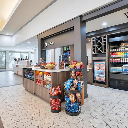 Hilton Garden Inn Jacksonville Airport-3