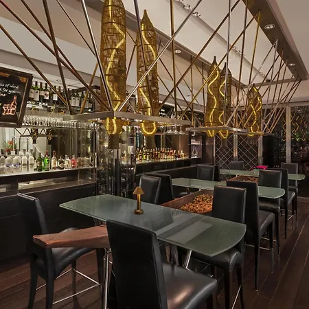 Grand Hyatt Erawan Bangkok-2