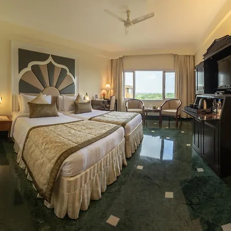 Hotel Clarks Shiraz-2