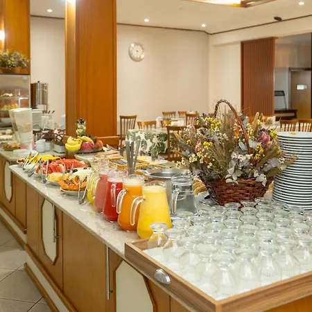 Hotel Prata Villaggio-3