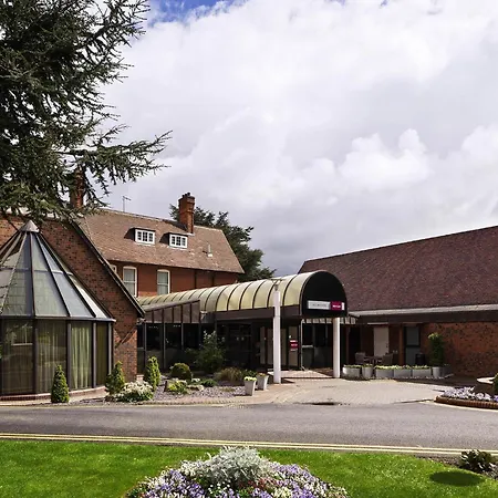Mercure Hull Grange Park Hotel-3