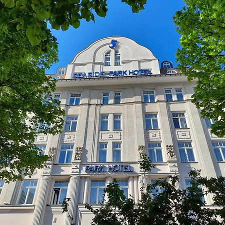 Seaside Park Hotel Leipzig-3