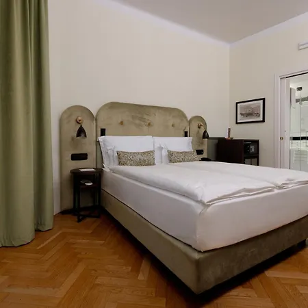 Stadt Hotel Città-2