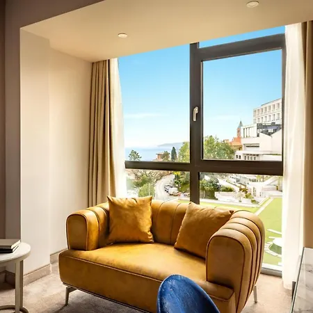 Grand Hotel Adriatic-2