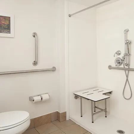 Hampton Inn Charleston-Southridge-3