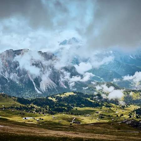 Alpina Dolomites-2
